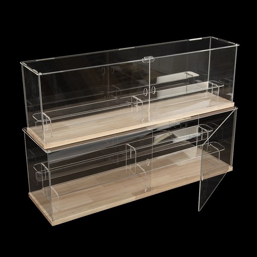 Acrylic display case blind - case,
