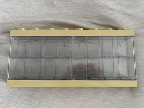 Lego minifigure display case - lego,