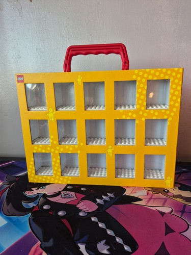 Yellow lego minifigure display - yellow,